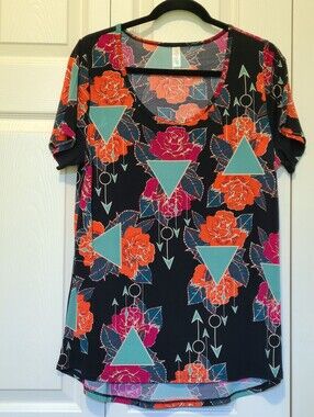 LuLaRoe Classic T Dressy Black Floral Geometric Triangles Arrows HTF Unique M